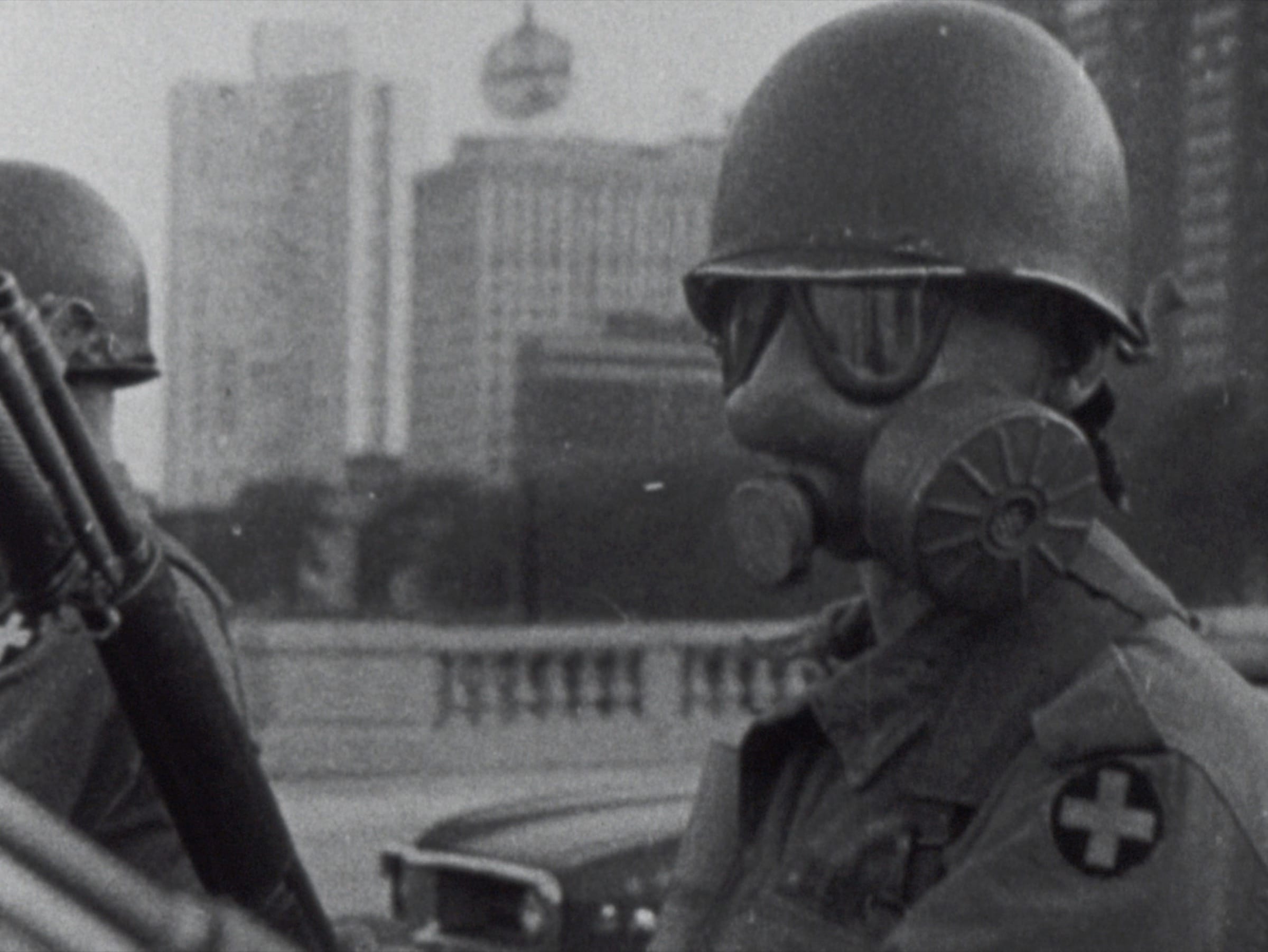 F.2005 03 0024 03 Web