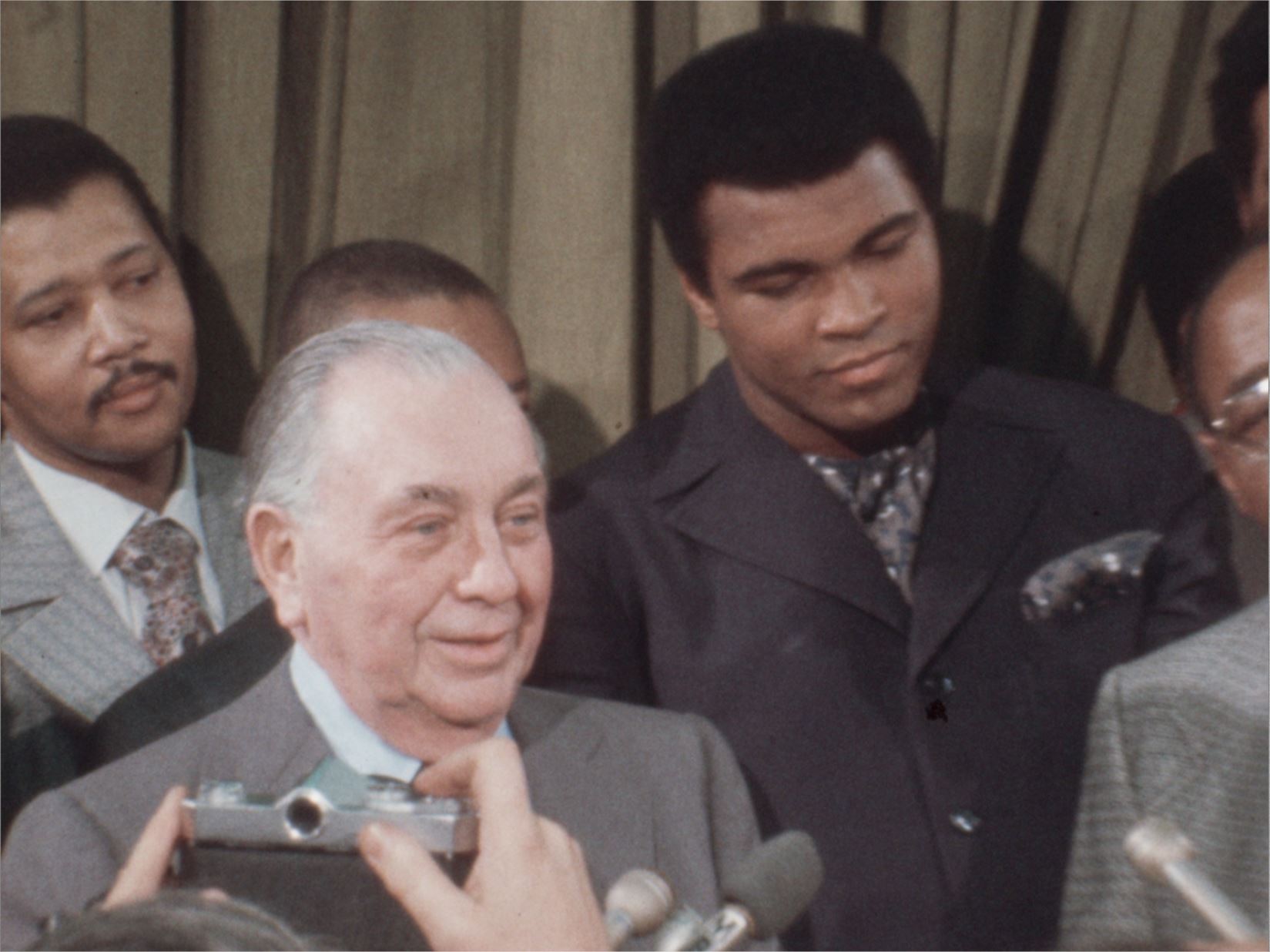 RJDaley F 2012 03 1287